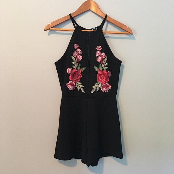 Windsor Pants - Windsor Black Romper with Embroidered Flowers Sz M